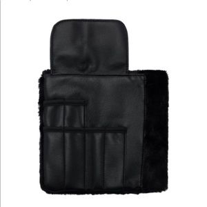 BEAUTYLISH Faux Fur Make-Up Brush Travel Roll